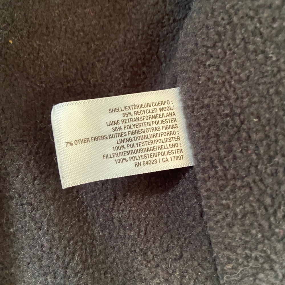 Puffer Vest - Picture 6 of 7